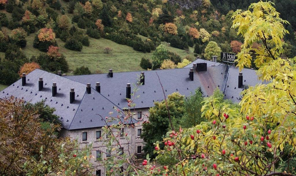 Hotel Santa Cristina Petit Spa Canfranc Dış mekan fotoğraf